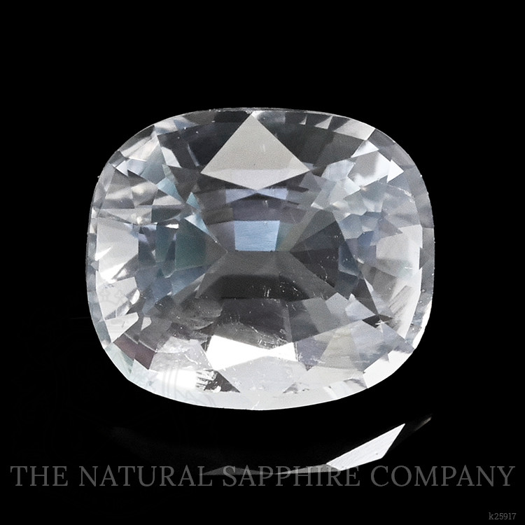0.59 Ct. Rainbow Moonstone from Ceylon (Sri Lanka)