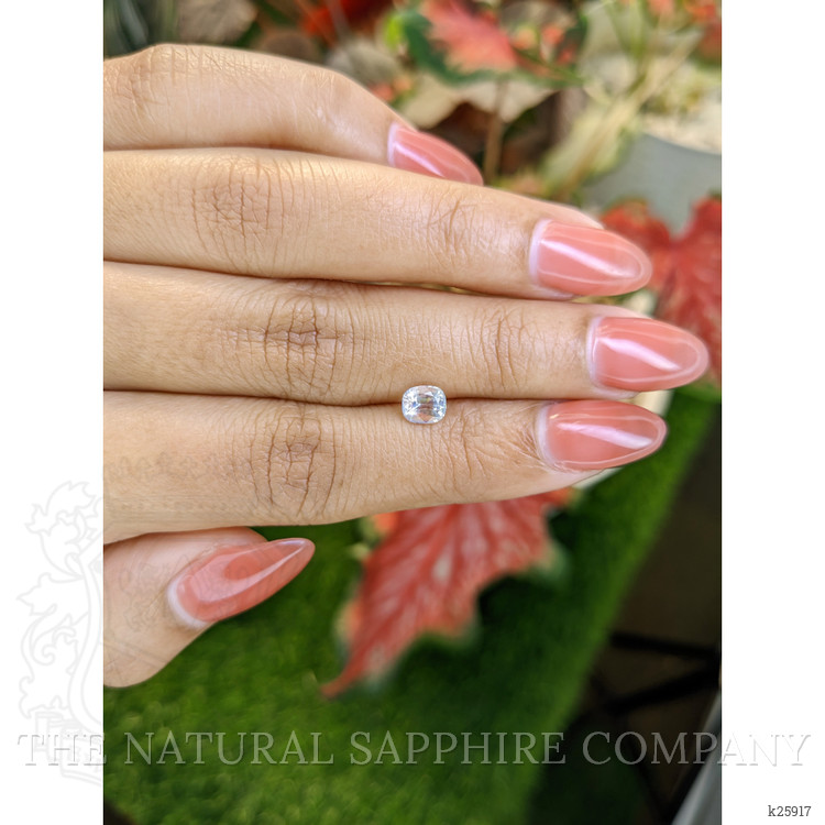 0.59 Ct. Rainbow Moonstone from Ceylon (Sri Lanka)