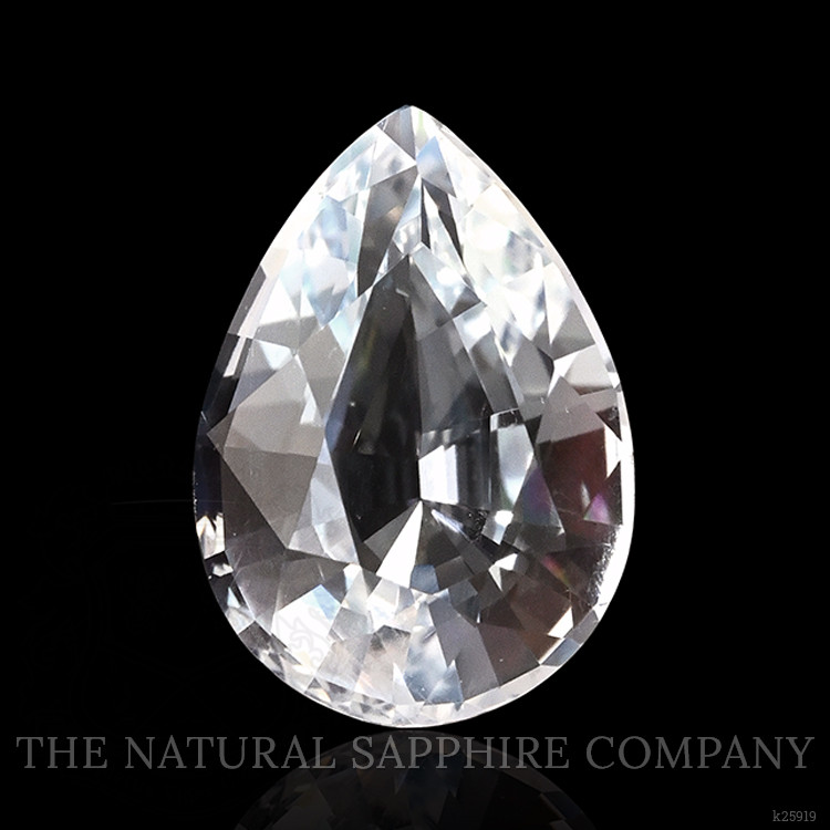 0.71 Ct. Rainbow Moonstone from Ceylon (Sri Lanka)