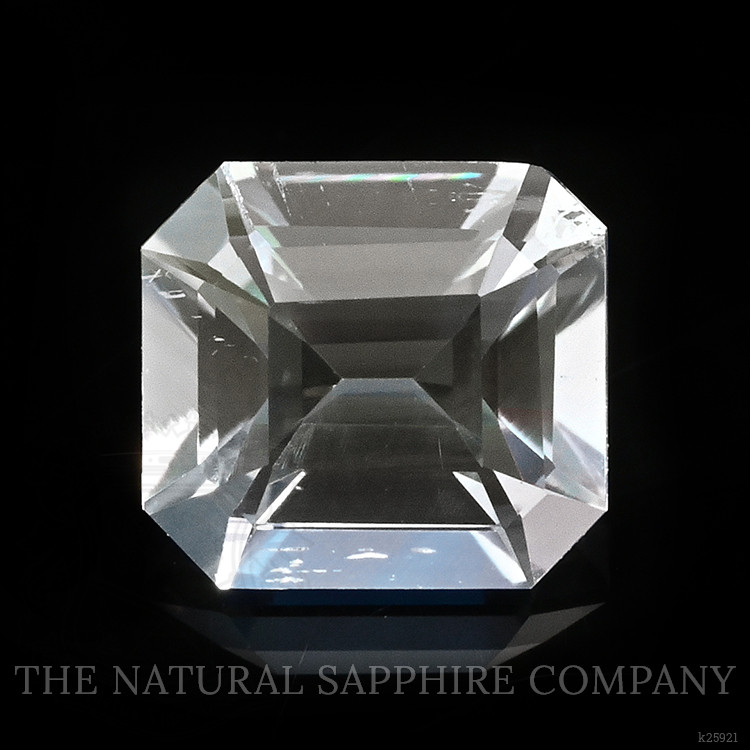 0.40 Ct. Rainbow Moonstone from Ceylon (Sri Lanka)