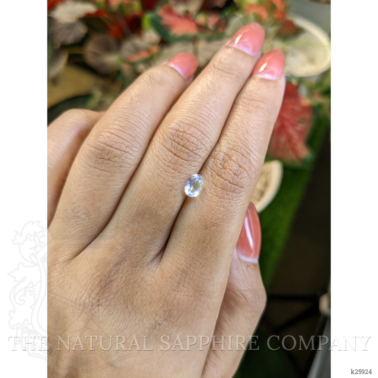0.71 Ct. Rainbow Moonstone from Ceylon (Sri Lanka)