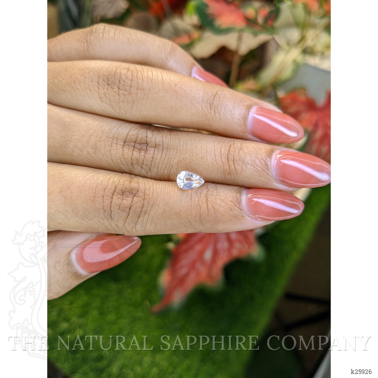 0.77 Ct. Rainbow Moonstone from Ceylon (Sri Lanka)