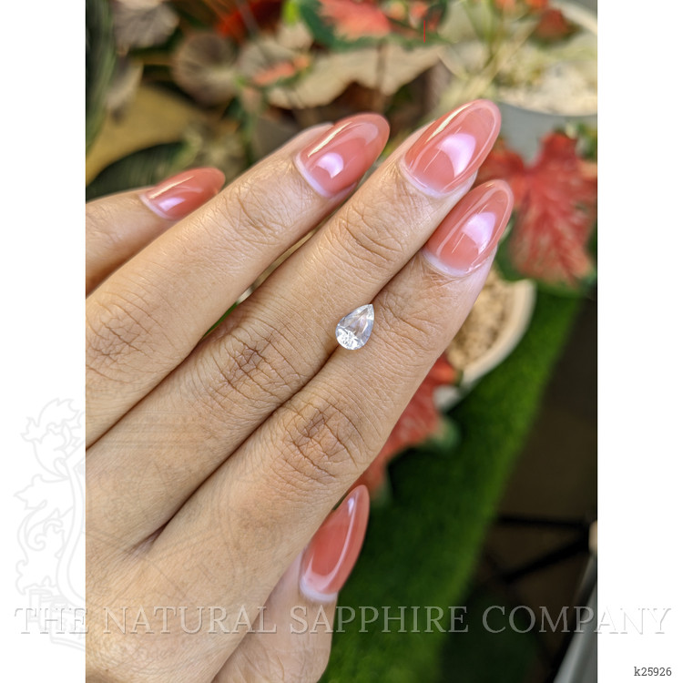 0.77 Ct. Rainbow Moonstone from Ceylon (Sri Lanka)