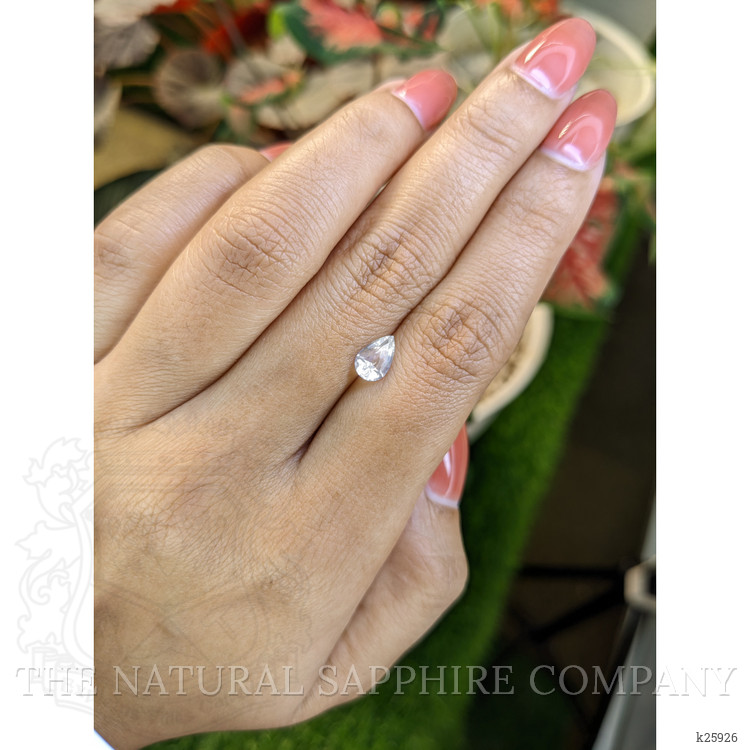 0.77 Ct. Rainbow Moonstone from Ceylon (Sri Lanka)