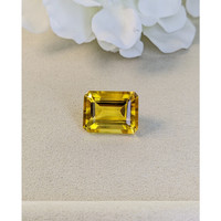 24.75 Ct. Yellow Citrine from Ceylon (Sri Lanka) Life Style