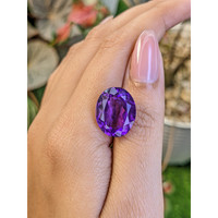 13.20 Ct. Purple Amethyst from Ceylon (Sri Lanka) Life Style