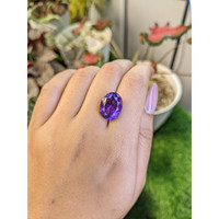 9.18 Ct. Purple Amethyst from Ceylon (Sri Lanka) Life Style
