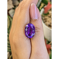 11.40 Ct. Purple Amethyst from Ceylon (Sri Lanka) Life Style