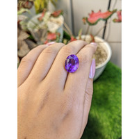 9.30 Ct. Purple Amethyst from Ceylon (Sri Lanka) Life Style