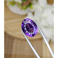 10.42 Ct. Purple Amethyst from Ceylon (Sri Lanka) Life Style