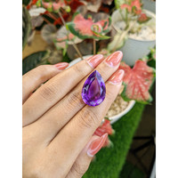 21.82 Ct. Purple Amethyst from Ceylon (Sri Lanka) Life Style