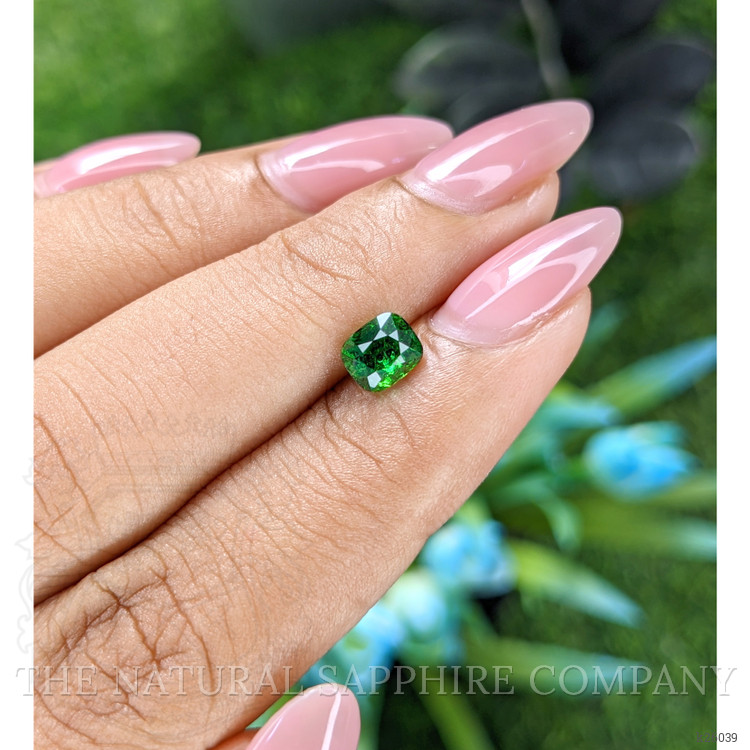 0.81 Ct. Tsavorite Garnet from Kenya