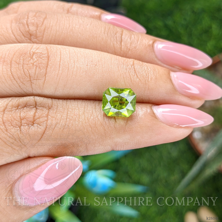 3.84 Ct. Green (Lime Green) Peridot from Ceylon (Sri Lanka)