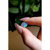 1.67 Ct. Cabochon Crystal/Jelly Opal from Australia Life Style