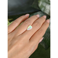1.57 Ct. Multi Color White Opal from Ethiopia Life Style