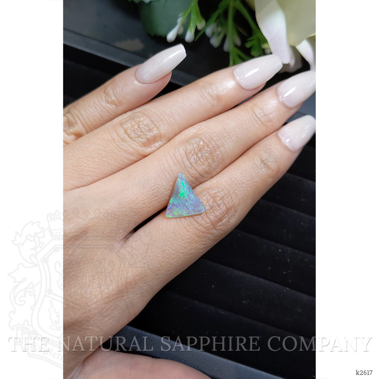 1.87 Ct. Cabochon Crystal/Jelly Opal from Australia