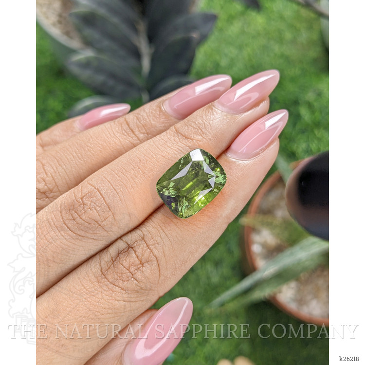 14.50 Ct. Alexandrite from Ceylon (Sri Lanka)