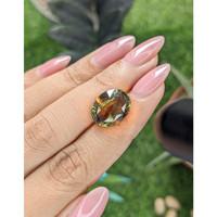 9.57 Ct. Alexandrite from Ceylon (Sri Lanka) Life Style