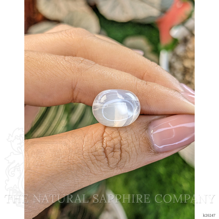 8.08 Ct. White Cabochon Moonstone from Ceylon (Sri Lanka)
