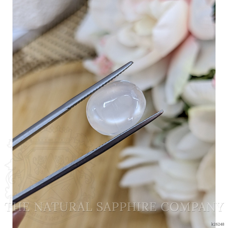 6.93 Ct. Blue Flash Cabochon Moonstone from Ceylon (Sri Lanka)