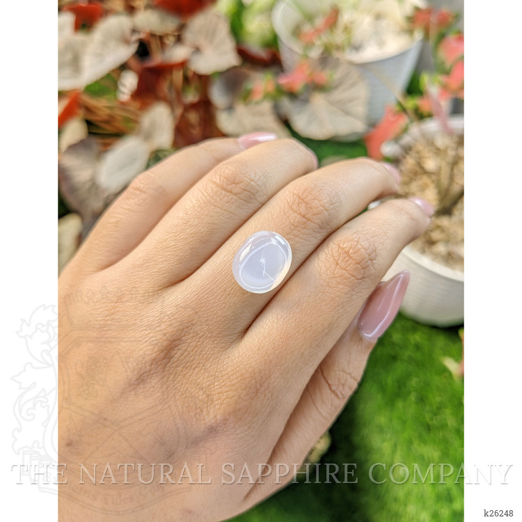 6.93 Ct. Blue Flash Cabochon Moonstone from Ceylon (Sri Lanka)