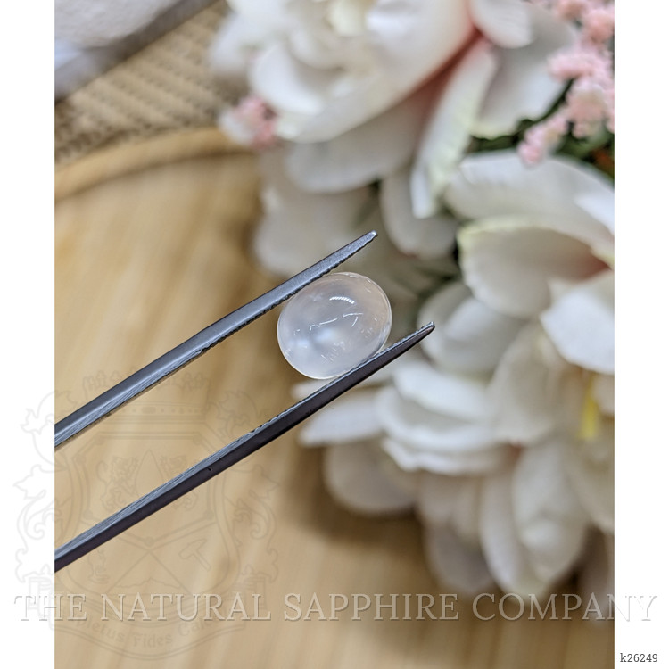 3.96 Ct. Blue Flash Cabochon Moonstone from Ceylon (Sri Lanka)