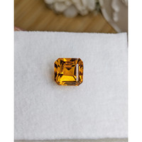 9.76 Ct. Orange Citrine from Brazil Life Style