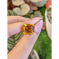 9.56 Ct. Yellowish Orange Citrine from Brazil Life Style