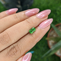 0.95 Ct. Tsavorite Garnet from Tanzania Life Style