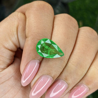 5.00 Ct. Tsavorite Garnet from Tanzania Life Style