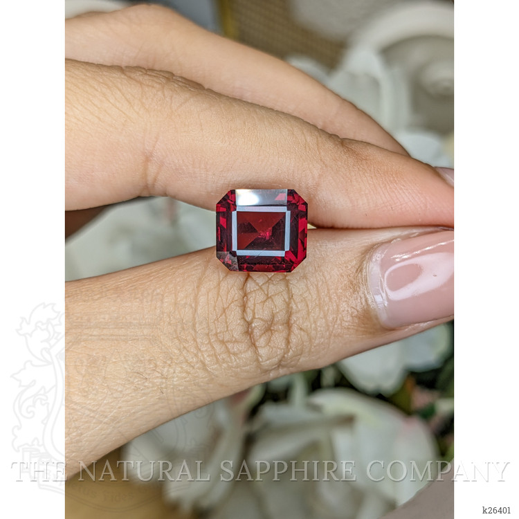 6.99 Ct. Purplish Red Garnet from Ceylon (Sri Lanka)