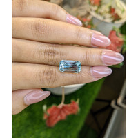 6.72 Ct. Blue Aquamarine from Tanzania Life Style