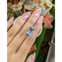 6.72 Ct. Blue Aquamarine from Tanzania Life Style