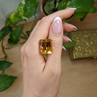 41.66 Ct. Reddish Orange Imperial Topaz from Brazil Life Style
