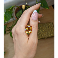 26.56 Ct. Reddish Orange Imperial Topaz from Brazil Life Style