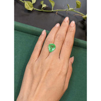 7.73 Ct. Green Paraiba Tourmaline from Brazil Life Style