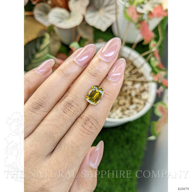 4.91 Ct. Greenish Yellow Chrysoberyl from Ceylon (Sri Lanka)