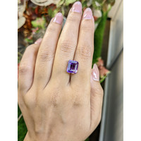 4.57 Ct. Purple Amethyst from Ceylon (Sri Lanka) Life Style