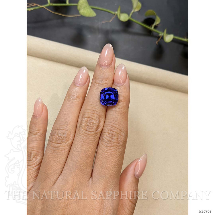 8.83 Ct. Violetish Blue Tanzanite from Tanzania