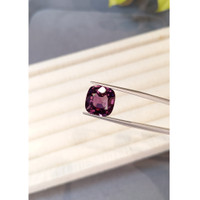 8.63 Ct. Purple Spinel from Ceylon (Sri Lanka) Life Style