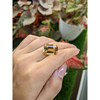 14.12 Ct. Yellow Sinhalite from Ceylon (Sri Lanka) Life Style