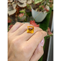 9.49 Ct. Yellowish Orange Citrine from Ceylon (Sri Lanka) Life Style