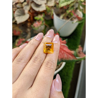 9.49 Ct. Yellowish Orange Citrine from Ceylon (Sri Lanka) Life Style