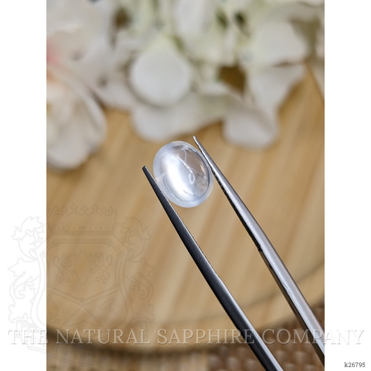 2.86 Ct. White Cabochon Moonstone from Ceylon (Sri Lanka)