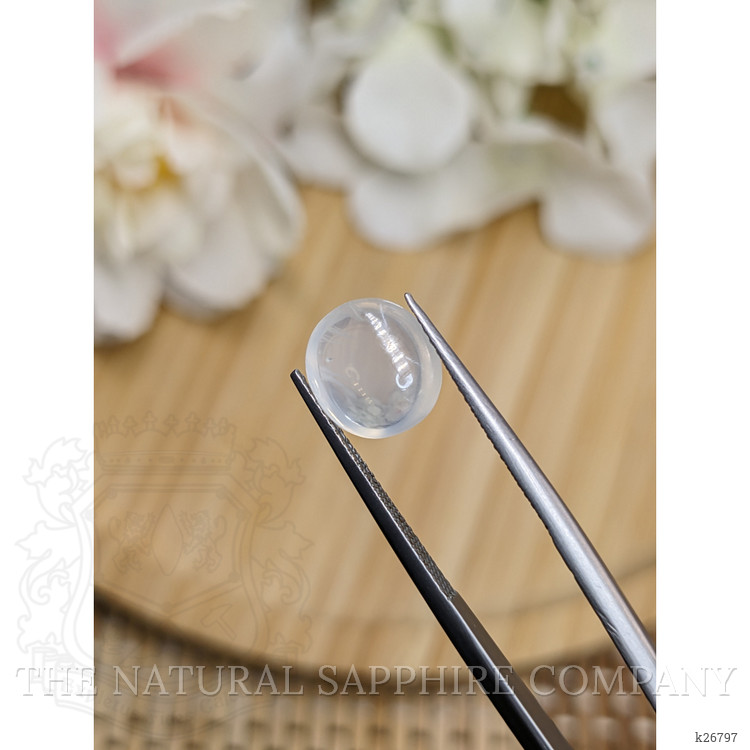 2.98 Ct. White Cabochon Moonstone from Ceylon (Sri Lanka)