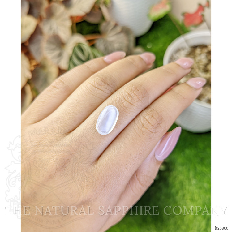 3.80 Ct. White Cabochon Moonstone from Ceylon (Sri Lanka)