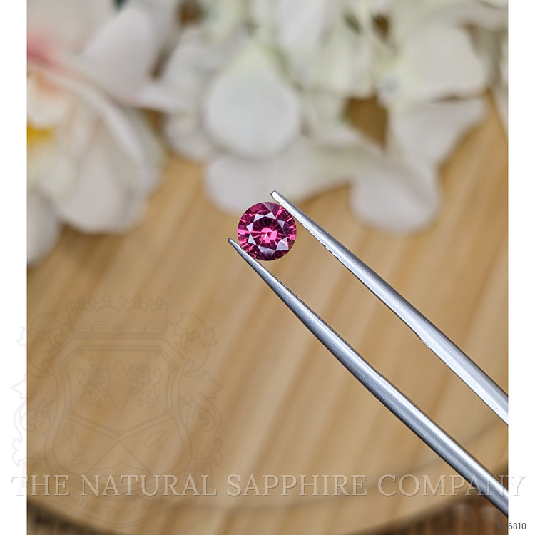 0.73 Ct. Purplish Pink Rhodolite Garnet from Ceylon (Sri Lanka)