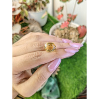 9.55 Ct. Yellow Citrine from Ceylon (Sri Lanka) Life Style