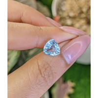 2.49 Ct. Sky Blue Topaz from Ceylon (Sri Lanka) Life Style