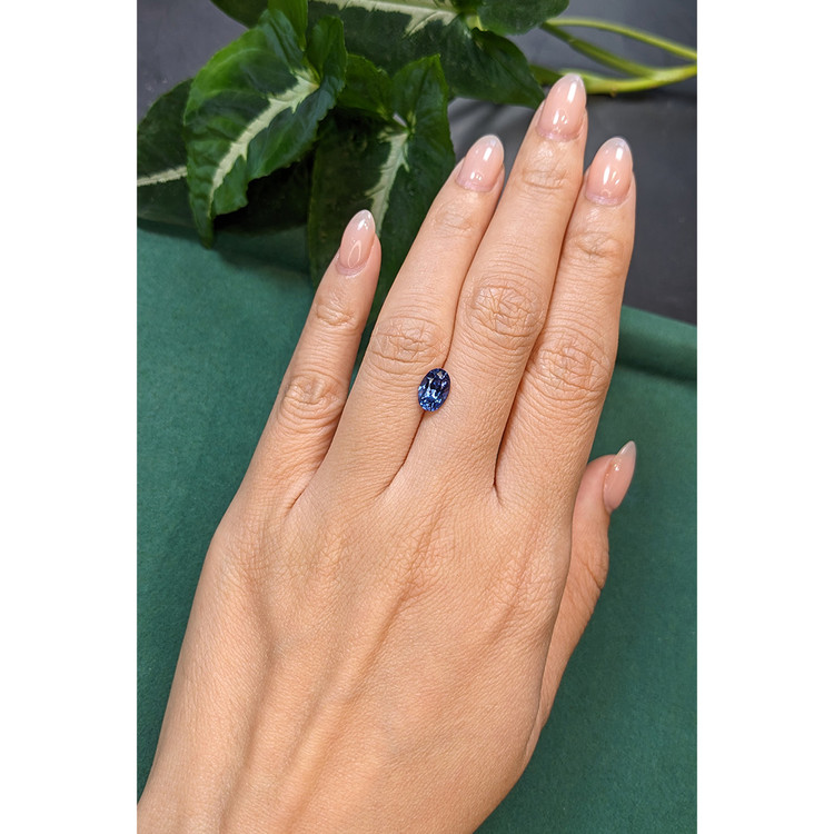 1.29 Ct. Violetish Blue Tanzanite from Tanzania